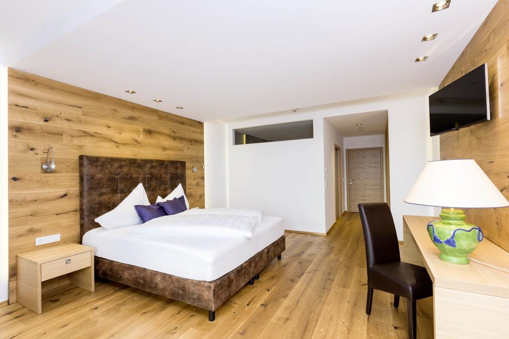 Trippelgut - Schlafgut Hotel Feldkirchen in Kärnten Buitenkant foto